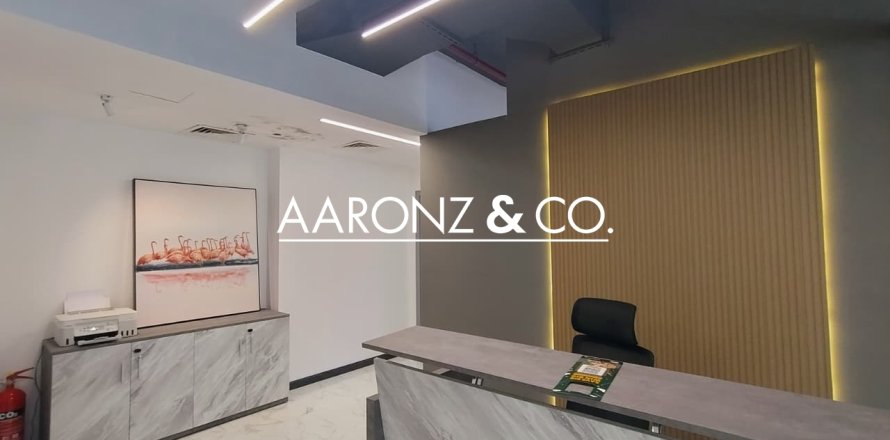 Office in Business Bay, Dubai 135.1 sq.m. № 78412