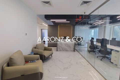 Office in Business Bay, Dubai 135.1 sq.m. № 78412 - photo 3