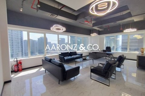 Office in Business Bay, Dubai 135.1 sq.m. № 78412 - photo 8