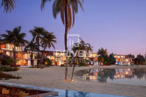 Villa in Palm Jumeirah, Dubai 6 bedrooms, 1527.14 sq.m. № 125325 - photo 11