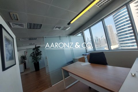 Oficina en Business Bay, Dubai, 89 m², № 78314 - foto 5