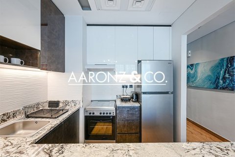 Apartamento en Dubai Marina, Dubai, 1 dormitorio, 65 m², № 78302 - foto 8