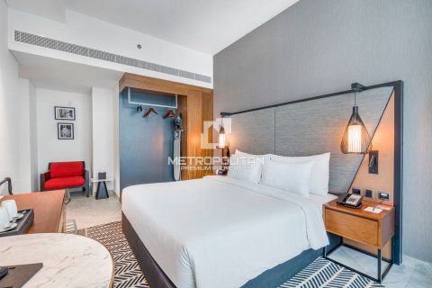 Apartment in Dolphin Tower, Business Bay, Dubai 39 sq.m. № 73096 - photo 8