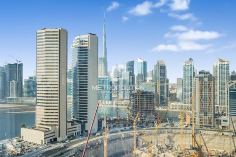 Снять в аренду квартиру в Бизнес-Бэе, Дубай: 1 спальня, 58м², № 73089 - фото 1