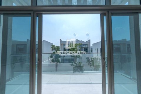 Villa in District One, Mohammed Bin Rashid City, Dubai 4 bedrooms, 570 sq.m. № 73095 - photo 17