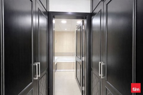 Appartement à Dubai, 2 chambres, 123.7 m², № 96345 - photo 9