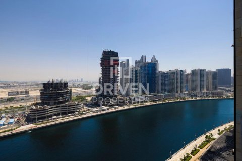 Apartment in Business Bay, Dubai studio, 50.73 sq.m. № 135999 - photo 2
