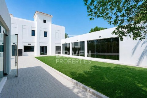 Villa in Jasmine Leaf, Al Barari, Dubai 6 bedrooms, 1902.84 sq.m. № 135998 - photo 12