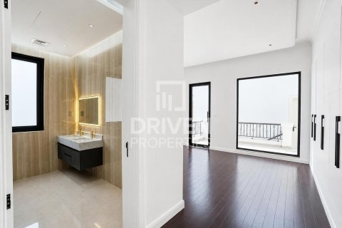 Villa in Jasmine Leaf, Al Barari, Dubai 6 bedrooms, 1902.84 sq.m. № 135998 - photo 10