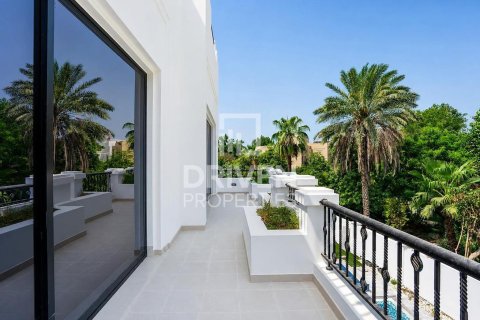 Villa in Jasmine Leaf, Al Barari, Dubai 6 bedrooms, 1902.84 sq.m. № 135998 - photo 13