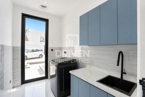 Villa in Jasmine Leaf, Al Barari, Dubai 6 bedrooms, 1902.84 sq.m. № 135998 - photo 30