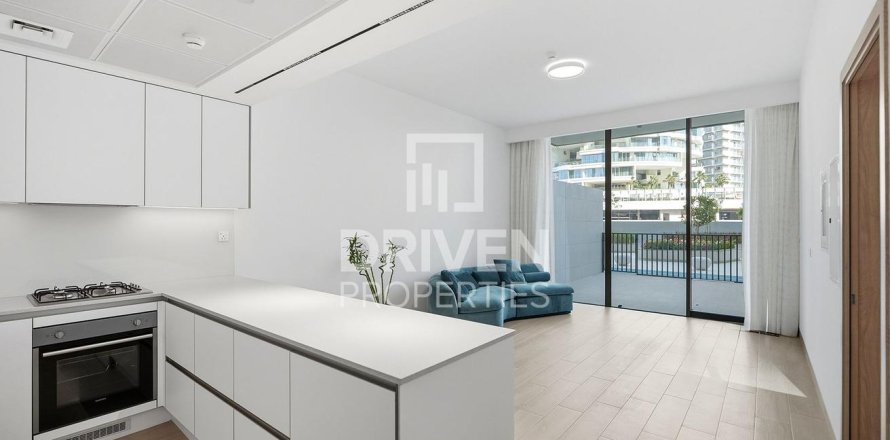 Apartment in Jumeirah Village Circle, Dubai 1 bedroom, 92.81 sq.m. № 135976