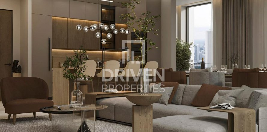 Penthouse in Business Bay, Dubai 7 bedrooms, 893.73 sq.m. № 135977