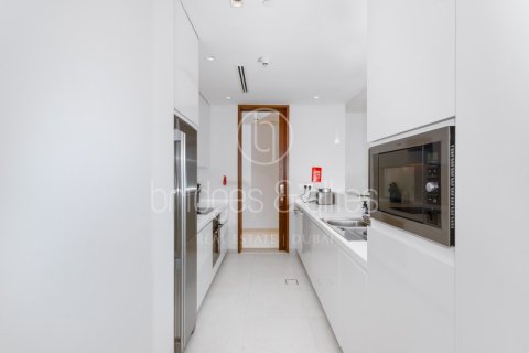 Apartment in The Hills, Dubai 2 bedrooms, 155.8 sq.m. № 42851 - photo 9