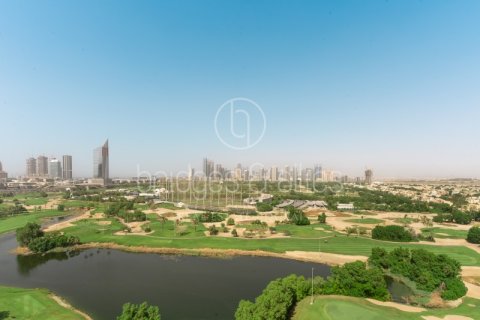 Apartment in The Hills, Dubai 2 bedrooms, 155.8 sq.m. № 42851 - photo 11