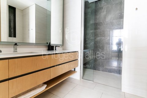 Appartement à Business Bay, Dubai, 1 chambre, 102.2 m², № 42863 - photo 13