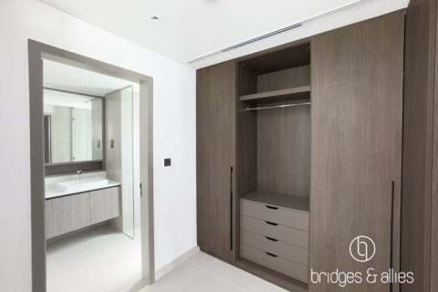 Villa in Dubai 4 bedrooms, 316.8 sq.m. № 42865 - photo 19