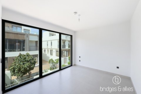 Villa in Dubai 4 bedrooms, 316.8 sq.m. № 42865 - photo 20