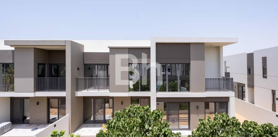 Townhouse in Tilal Al Ghaf, Dubai 4 bedrooms, 267 sq.m. № 57053