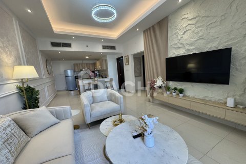 Appartement à Dubai Sports City, Dubai, 2 chambres, 109 m², № 105473 - photo 6