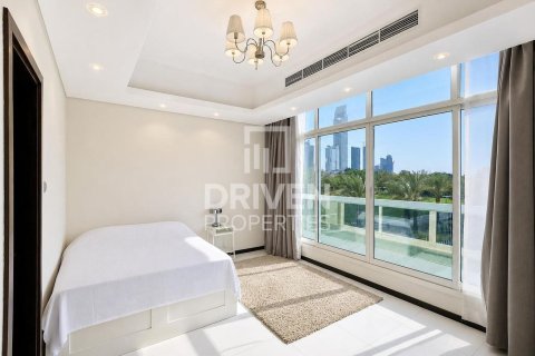Villa en Al Barsha South, Al Barsha, Dubai, 3 dormitorios, 239.97 m², № 126187 - foto 14