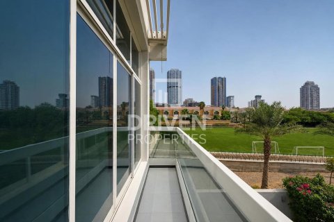 Villa en Al Barsha South, Al Barsha, Dubai, 3 dormitorios, 239.97 m², № 126187 - foto 6