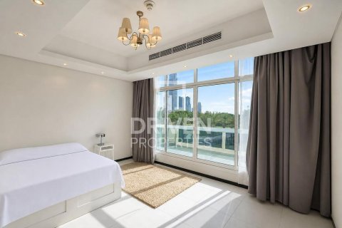 Villa en Al Barsha South, Al Barsha, Dubai, 3 dormitorios, 239.97 m², № 126187 - foto 13