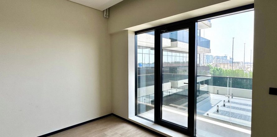 Квартира в Дубае, 1 спальня, 75.3м², № 47011