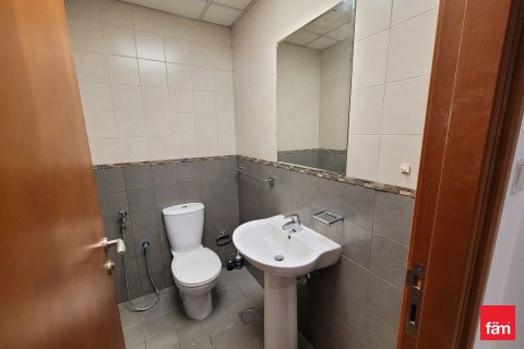 Apartment in Dubai Marina, Dubai 2 bedrooms, 167 sq.m. № 47013 - photo 22