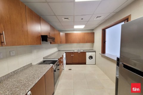 Apartment in Dubai Marina, Dubai 2 bedrooms, 167 sq.m. № 47013 - photo 18