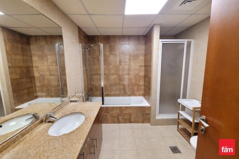 Apartment in Dubai Marina, Dubai 2 bedrooms, 167 sq.m. № 47013 - photo 24