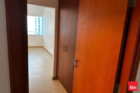 Apartment in Dubai Marina, Dubai 2 bedrooms, 167 sq.m. № 47013 - photo 17