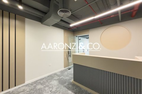 Снять в аренду офис в Джумейра Лейк Тауэрс, Дубай: 111м², № 85160 - фото 10