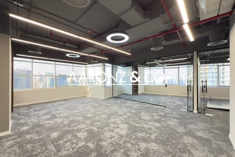 Снять в аренду офис в Джумейра Лейк Тауэрс, Дубай: 111м², № 85160 - фото 2