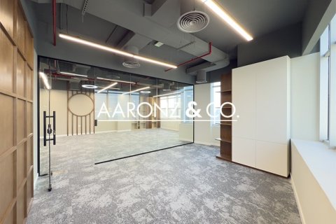 Снять в аренду офис в Джумейра Лейк Тауэрс, Дубай: 111м², № 85160 - фото 6