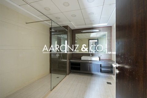 Apartment in 23 Marina, Dubai Marina, Dubai 4 bedrooms, 524 sq.m. № 85164 - photo 23