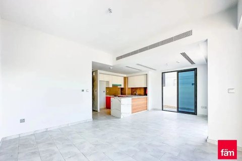 Maison de ville à Dubai, 4 chambres, 36020.7 m², № 84661 - photo 2