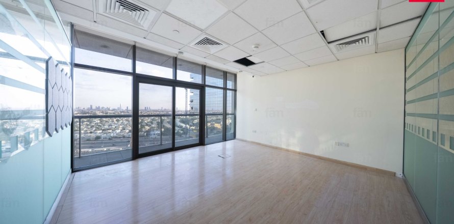 Bureau à Dubai, 115.2 m², № 84648