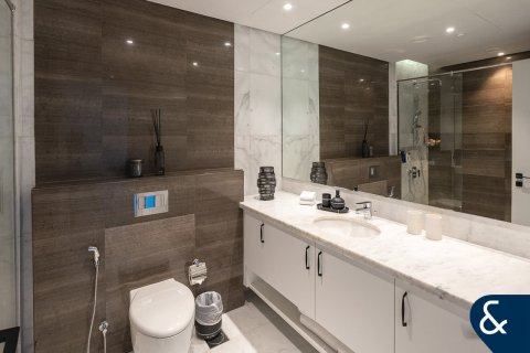 Penthouse in Dubai Media City, Dubai 3 bedrooms, 190 sq.m. № 75752 - photo 10