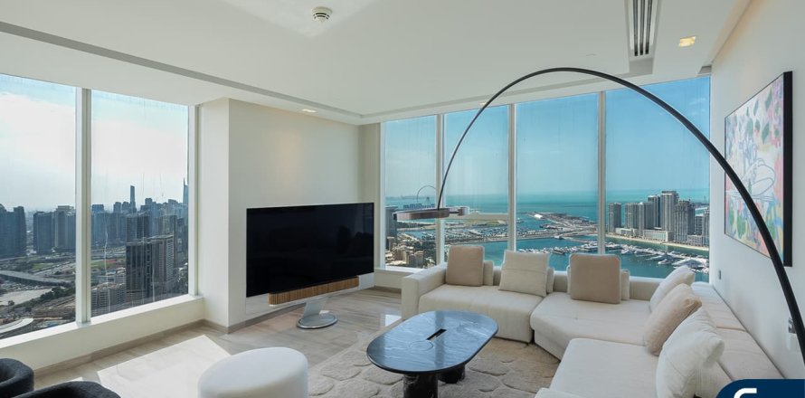 Penthouse in Dubai Media City, Dubai 3 bedrooms, 190 sq.m. № 75752
