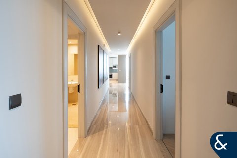 Penthouse in Dubai Media City, Dubai 3 bedrooms, 190 sq.m. № 75752 - photo 14