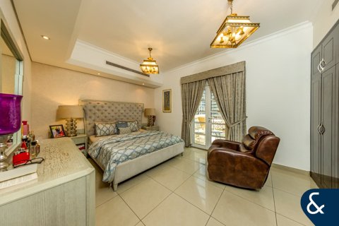 Купить таунхаус в Victory Heights, Dubai Sports City, Дубай: 3 спальни, 227м², № 75754 - фото 7