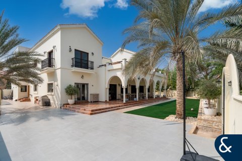 Villa in The Villa, Dubai 5 bedrooms, 780 sq.m. № 75742 - photo 21