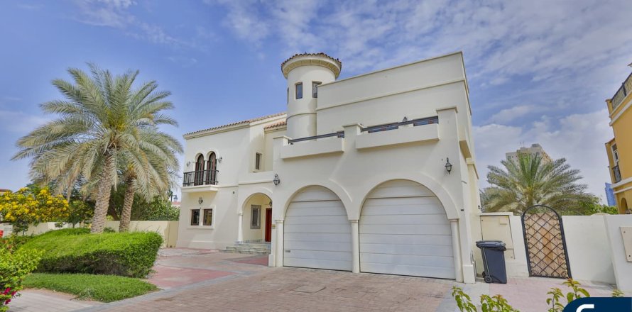 Вилла в The Villa, Дубай, 5 спален, 780м², № 75742