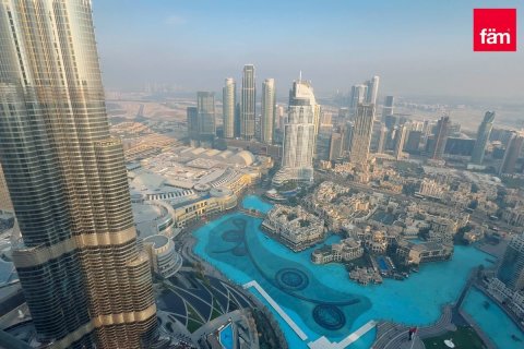 Apartment in Dubai 4 bedrooms, 487.7 sq.m. № 24629 - photo 1