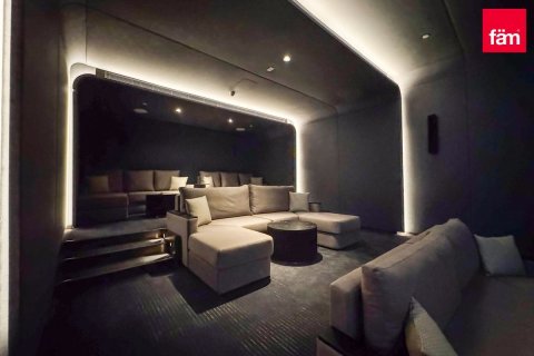 Apartment in Dubai 4 bedrooms, 487.7 sq.m. № 24629 - photo 7