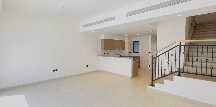 Maison de ville à Dubai, 5 chambres, 144 m², № 100107