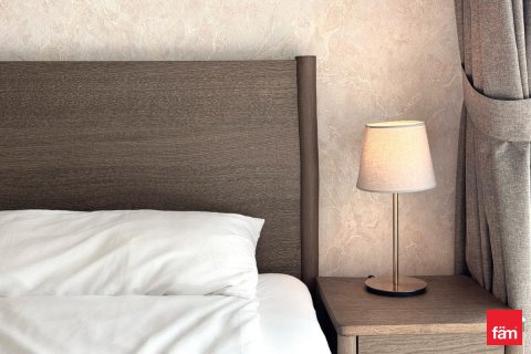 Apartment in Business Bay, Dubai 2 bedrooms, 85 sq.m. № 100105 - photo 11