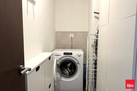 Apartment in Business Bay, Dubai 2 bedrooms, 85 sq.m. № 100105 - photo 12