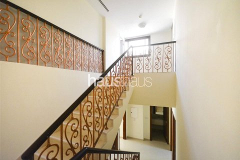 Townhouse in Jumeirah Islands, Dubai 4 bedrooms, 312 sq.m. № 44296 - photo 16